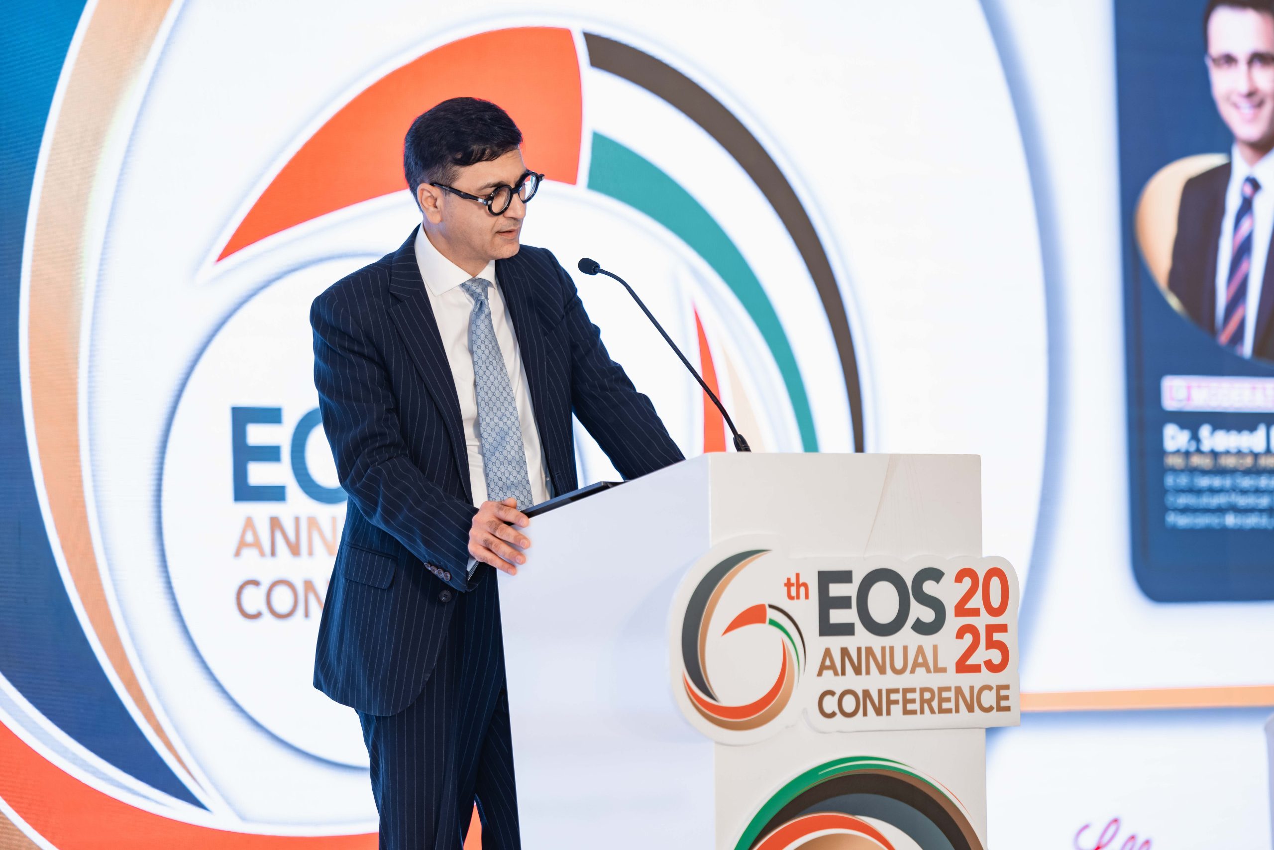 EOS-1979