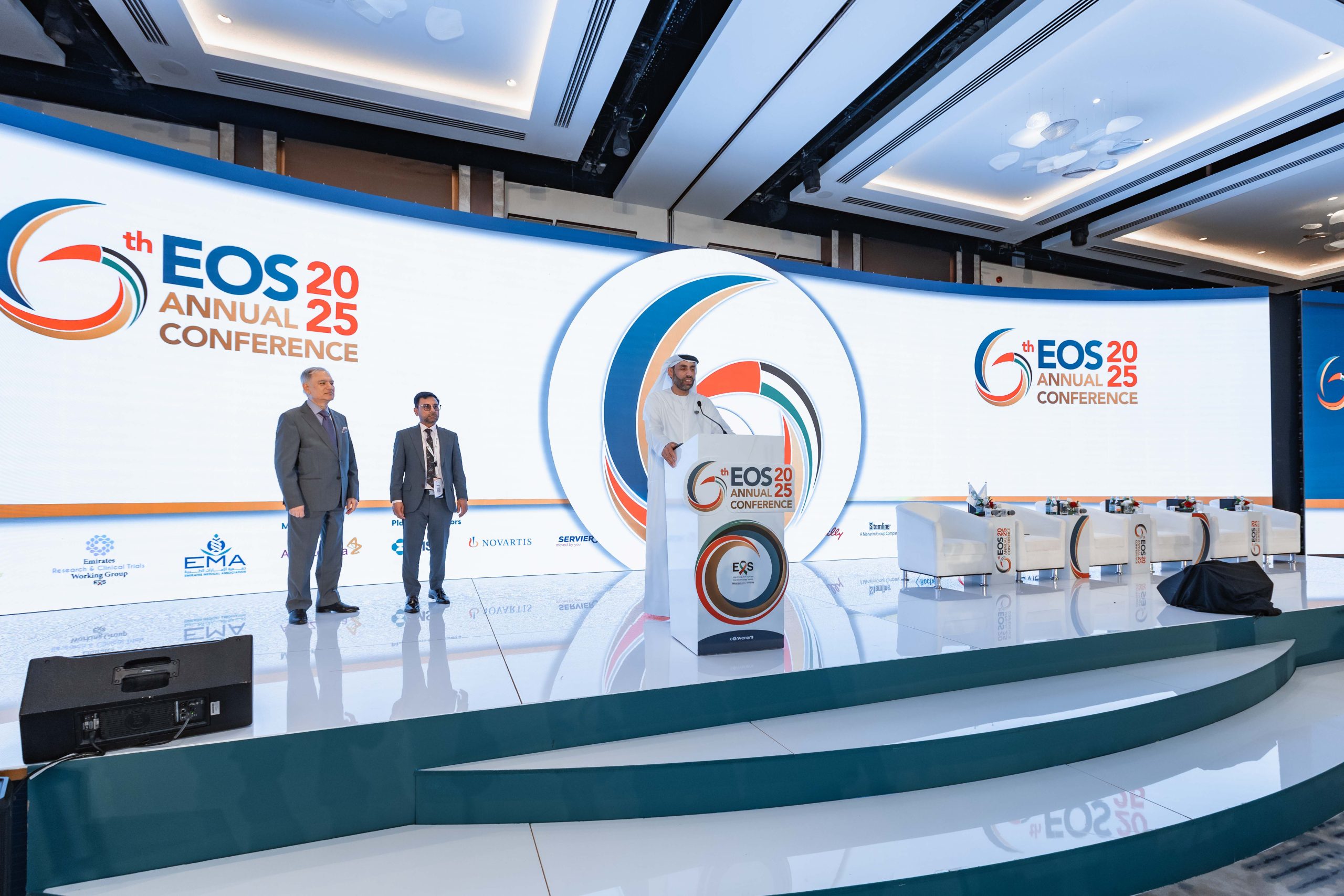 EOS-8651